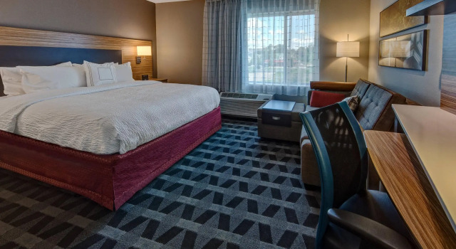 Двухместная студия TownePlace Suites by Marriott Auburn University Area