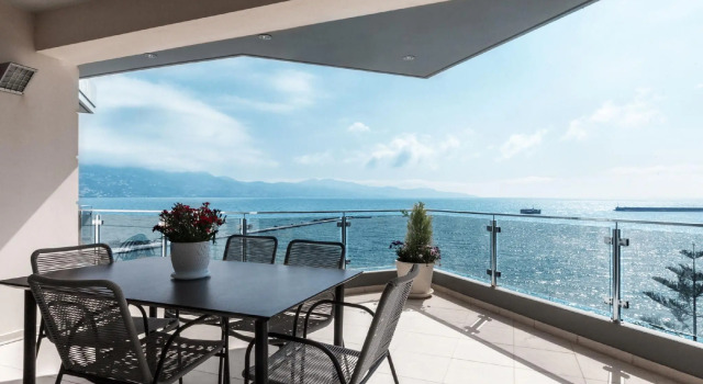 Двухместный люкс Executive с 3 комнатами DN Sea Apartments