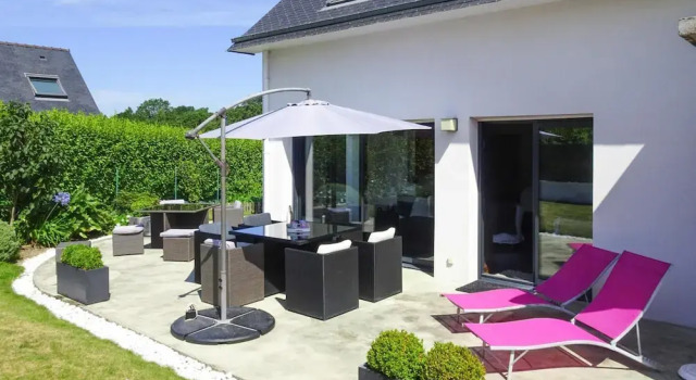 Коттедж Holiday Home in Benodet Near Sandy Beach