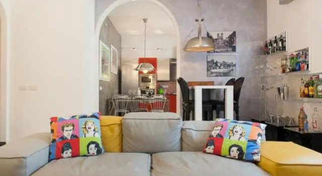 Апартаменты City Centre with 3 bed rooms chez Claude