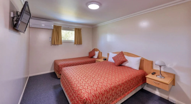 Апартаменты Executive Motel Carnarvon