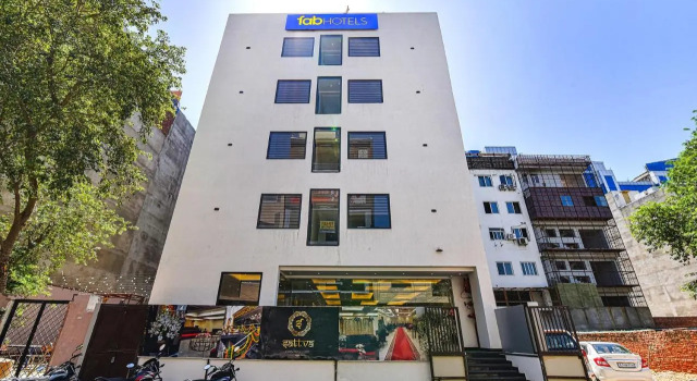 Fabhotel Prime Pink City Park