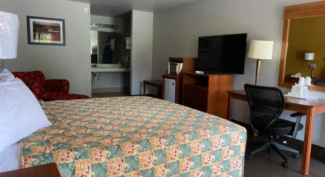Deluxe Zimmer Redbud Inn