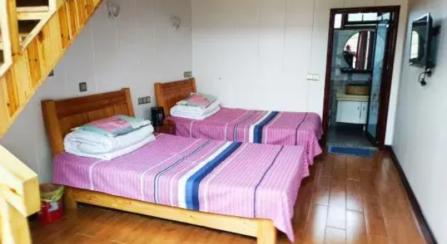 Люкс Yingjunlai Homestay