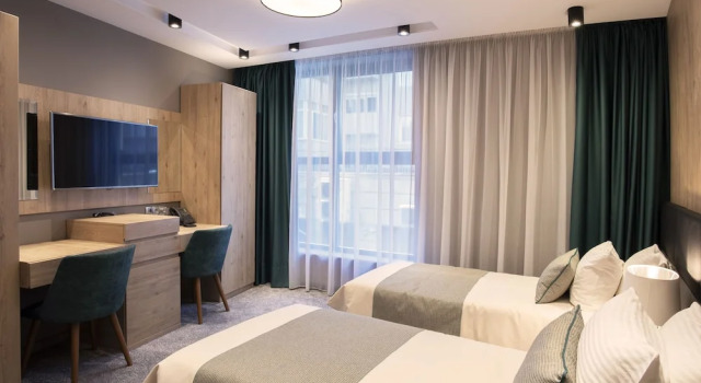 Family Hotel Business Club