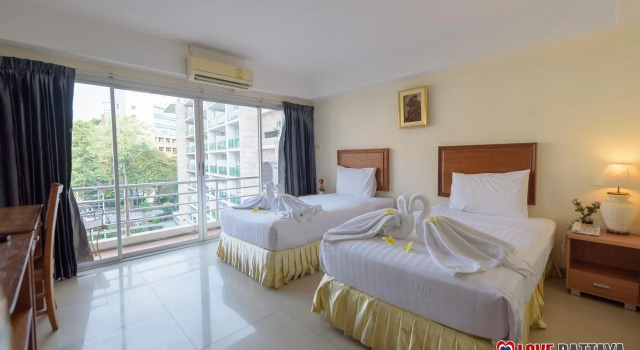 X Hotel Pattaya