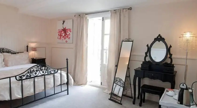 Номер Superior The Capon Tree Town House