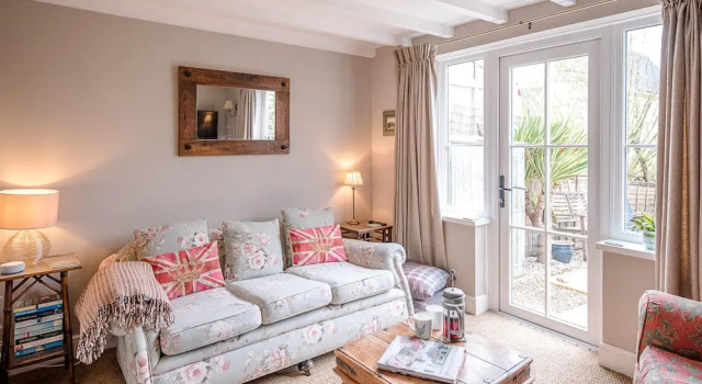 6 Station Terrace, Framlingham