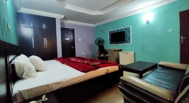 Двухместный номер Royal Orient Hotel & Plaza
