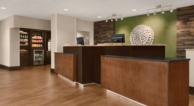 Fairfield Inn & Suites by Marriott Tupelo, Prenota Hotel Tupelo Mississippi