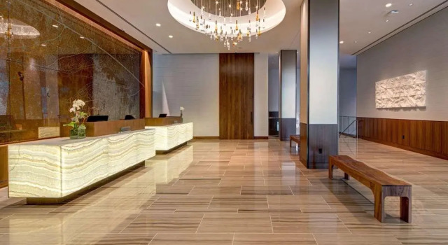 Номер Superior JB Duke Hotel