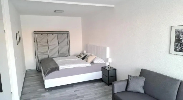 Люкс Deluxe Apartment`s Nr 2, 2-B , 2-C und 2-D , in Stuttgart Stadtmitte
