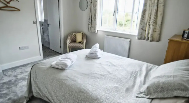3Bd Gem In The Heart Of Barnetby Le Wold