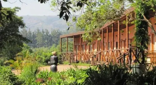 Mvubu Falls Lodge, Đặt Khách sạn Mbaban Swaziland