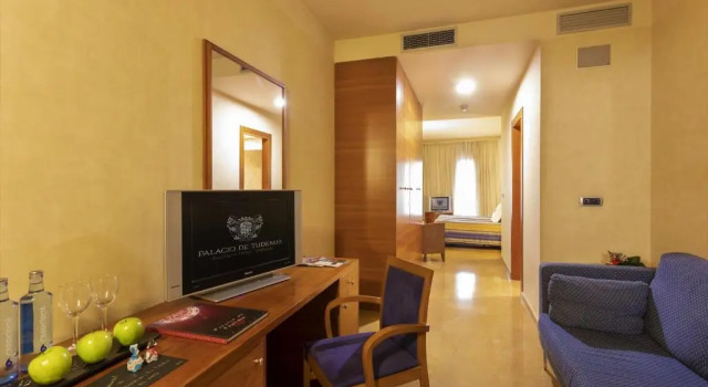Номер Superior Sercotel Palacio de Tudemir