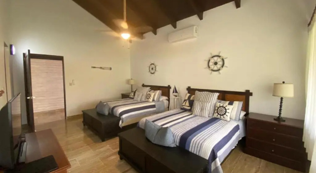 "srvittinivillas Brroe-27/  Resorts Villas/ Espacius - Modern Great", Забронировать Вилла Отели Ла-Романа 3 звезды, рядом с Teeth of the Dog, 3*