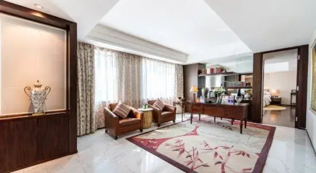 Двухместный люкс Presidential Luxemon Xinjiang Hongfu Hotel