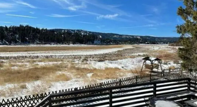 View-Topia, Забронировать Отель Биг-Бэр-Лейк San Bernardino Mountains, рядом с Interlaken Shopping Center