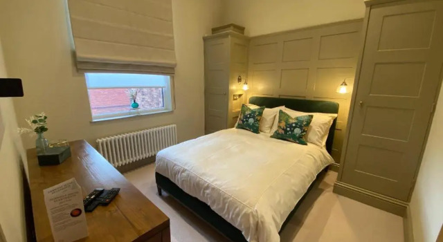 Derwent House Apartments