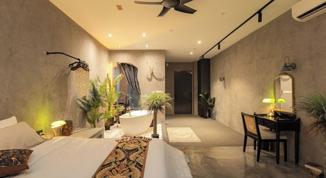 Студия Deluxe NaiBnB in Quill Residences