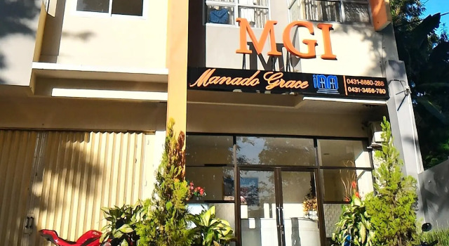 Manado Grace Inn, Book Hotel Hotels in Sulawesi with Parking, Parking