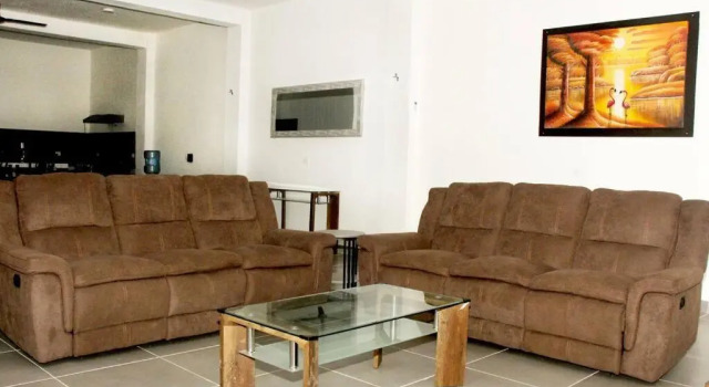 Casa Honey 4 Bedroom Oasis with Pool!, Prenota Hotel Hotel a Quintana Roo con parcheggio, Parcheggio