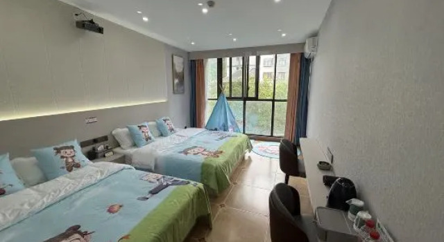 Семейный люкс Shanshuijian Inn