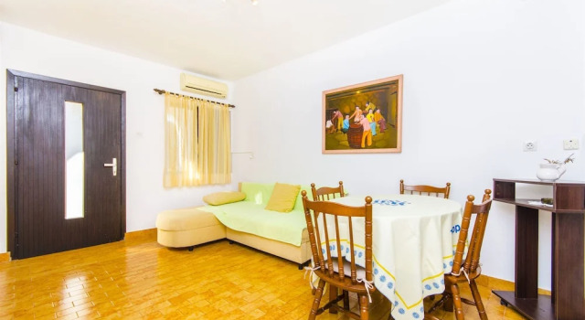 Apartment Ante