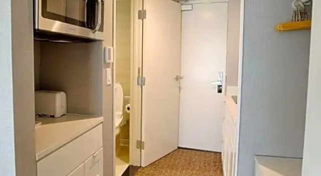 Номер Deluxe Polynesian Residences Waikiki Beach
