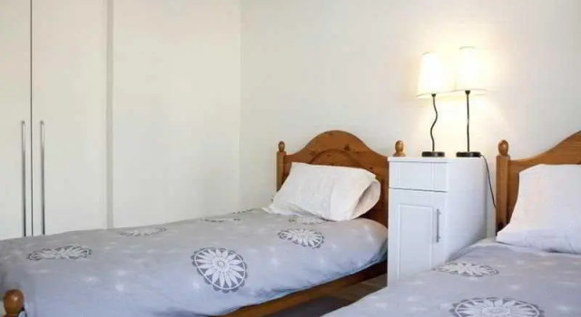 Alamaro Lodge, Забронировать Отель Гринвич Лондон, рядом с Норт Гринвич