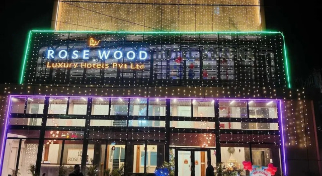 Hotel Rose Wood, Reserva ahora Hotel Bhubaneshwar Orissa