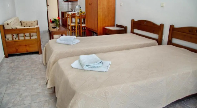 Студия Santa Marina Apartments