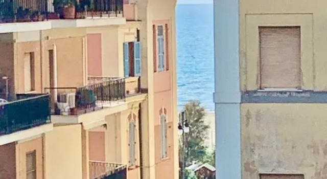 Casa al mare con terrazza, Prenota Hotel Hotel a Lazio con parcheggio, Parcheggio
