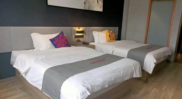 Jun Hotel Hubei Shiyan Zhuxi Lugu Central City, Rezervasyon Otel Shiyan 