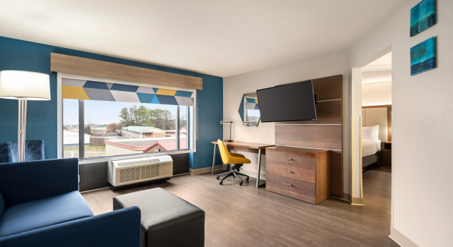 Holiday Inn Express Hotel & Suites McDonough, Boek Hotel Hotels in Georgia met parkeren, Parkeren