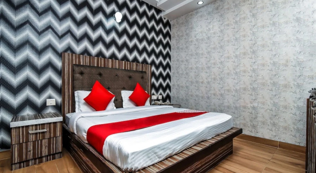 Oyo Flagship 23992 Sunrize Hotel Rohini, Забронировать Отель Отели Нью-Дели с завтраком, Завтраки