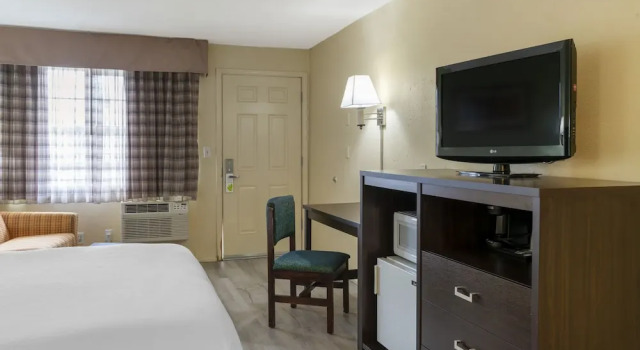 Двухместный номер Deluxe University Inn and Suites Eugene