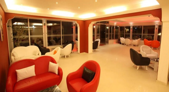 Destina Hotel