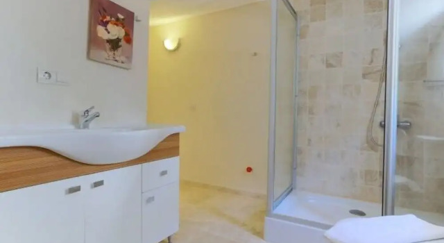 Номер Standard Пентхаус с балконом Saylam Suites