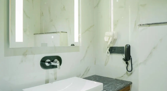Номер Deluxe Clarks Inn Suites Kangra