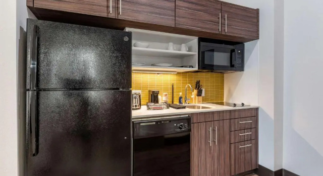 Четырёхместный люкс MainStay Suites Colorado Springs East - Medical Center Area