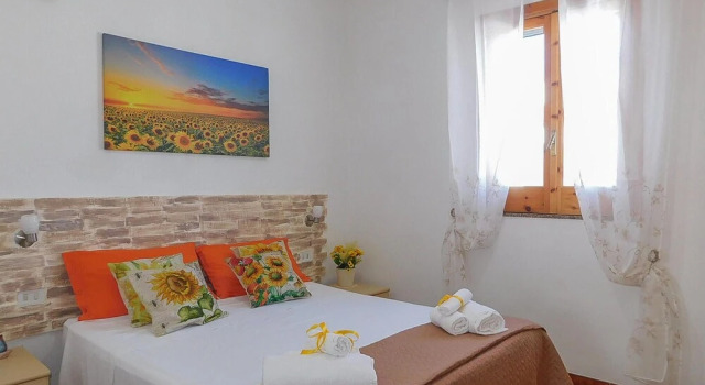 Beautiful Home in Pachino With 3 Bedrooms and Wifi, Book Hotel Hotels in Sicily with Parking, Parking