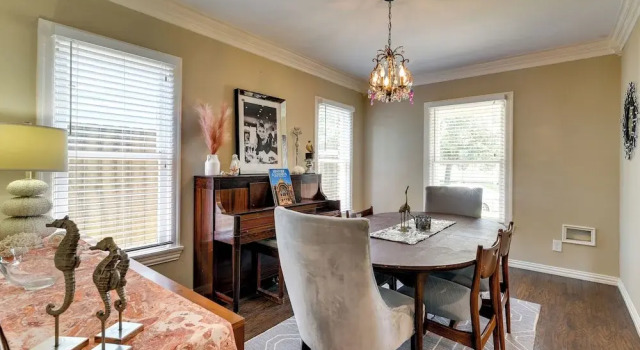 Коттедж Galveston Getaway w/ Hot Tub & Fenced-in Yard!