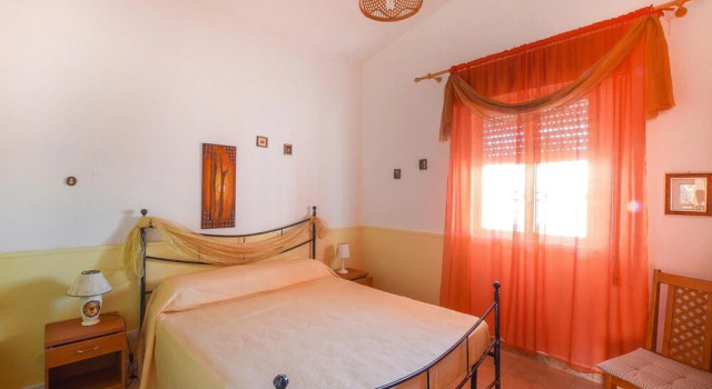 Beautiful Home in Pachino With 3 Bedrooms and Wifi, Book Hotel Hotels in Sicily with Parking, Parking