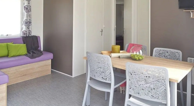 Pretty Mobile Home With a Covered Terrace 100 m From the Beach, Забронировать Отель Отели Côte landaise с бассейном, Бассейн