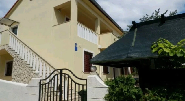 Apartment Rena Preko