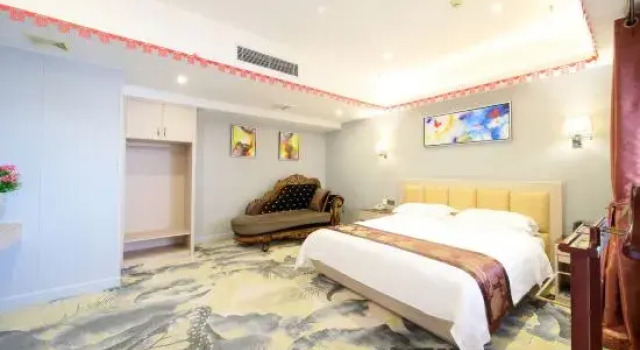 Люкс Business Zhuhai Minghan Holiday Inn