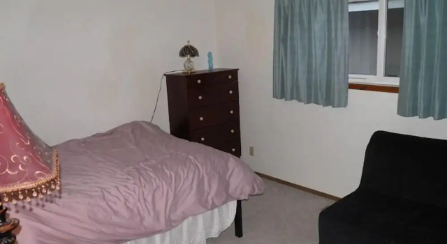 Коттедж 835 Paloma Ave.