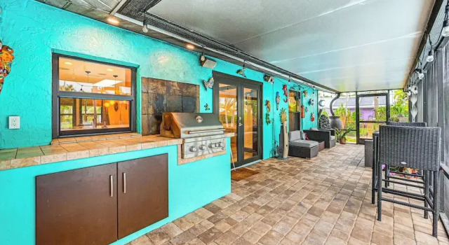 4 Mi to Beach: Pet-friendly Home in Naples!, Забронировать Дом для отпуска Нейплс Southwest Florida