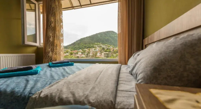Mereti, Rezerwuj Hotel Borjomi Samckhe Javakheti